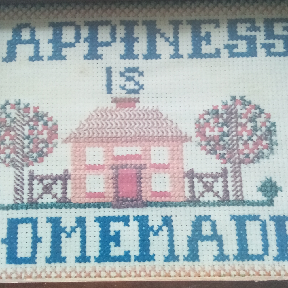 Vintage cross stitch mirror - Picture 3 of 5